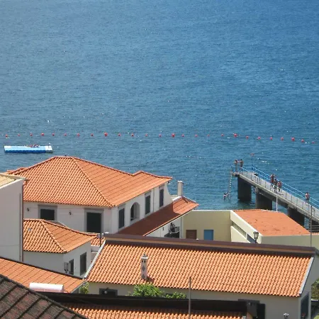 Estefania Santa Cruz (Madeira)